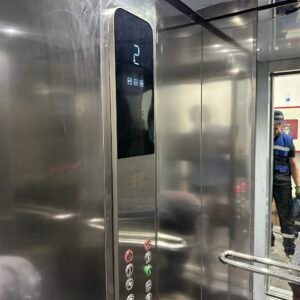 Ascenseur EA8200
